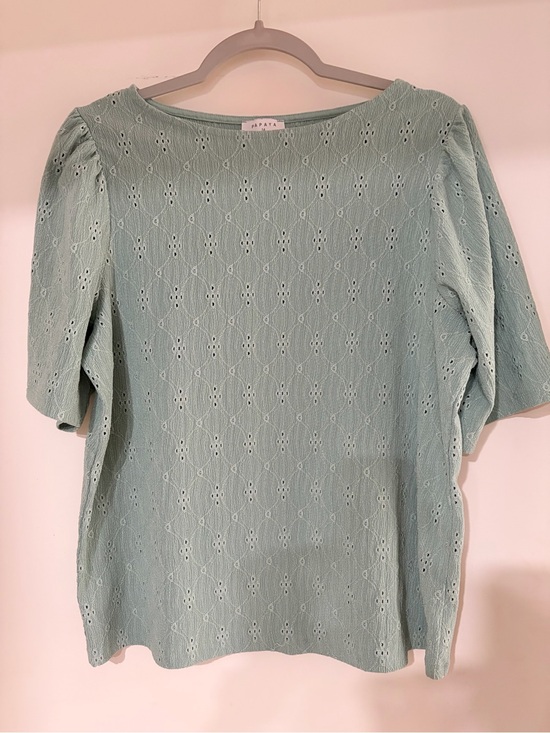 Papaya Tops - Papaya Mint Eyelet Puff Sleeve Blouse UK Size 14